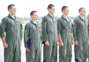 Aviacijos bazėje - sraigtasparnių lakūnų „krikštynos“  - 1