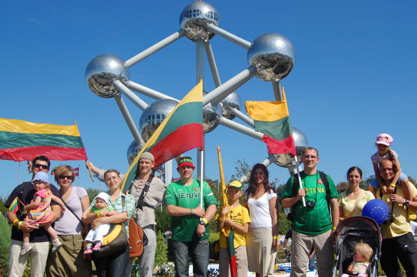 Belgijoje tarnaujančių Lietuvos karių bendruomenė paminėjo Baltijos kelio 20-metį