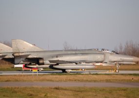Vokietijos karinių oro pajėgų naikintuvus „Eurofighter“ pakeitė „Phantom“ F-4F - 4