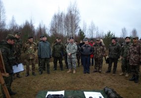  Rukloje lankėsi Lietuvai akredituoti užsienio šalių gynybos atašė  - 4