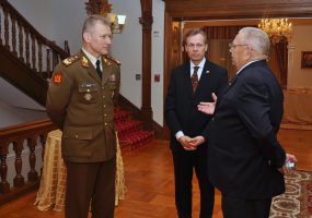 Lietuvos kariuomenės vadas pakvietė Pensilvanojos nacionalinės gvardijos karius dalyvauti... - 1