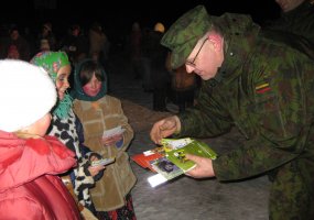  Valstybės atkūrimo dienos minėjime ir Užgavėnių šventėje Grumliuose dalyvavo ir kariai  - 4