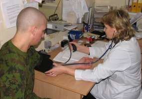 Tarnybą pradėjo antroji Būtinųjų karinių mokymų dalyvių grupė - 2
