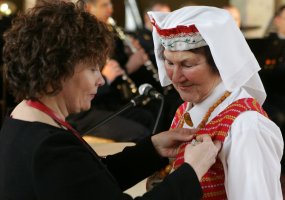 Lietuvos didžiosios kunigaikštienės Birutės karininkų šeimų moterų draugijai – 85 metai - 1