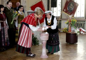 Lietuvos didžiosios kunigaikštienės Birutės karininkų šeimų moterų draugijai – 85 metai - 3