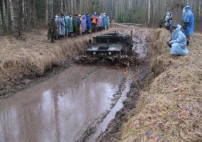 Puskarininkių mokyklos Kazlų Rūdos poligone – stovykla Jaunojo kario mokyklos auklėtiniams   - 2