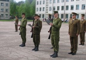 Mokomajame pulke prisiekė 49 Būtinųjų karinių mokymų dalyviai - 1