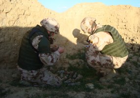Lietuvos kariai Afganistane sunaikino sprogmenis - 2