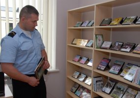 Šiaulių apskrities Povilo Višinskio bibliotekoje surengta Karinių oro pajėgų diena - 2