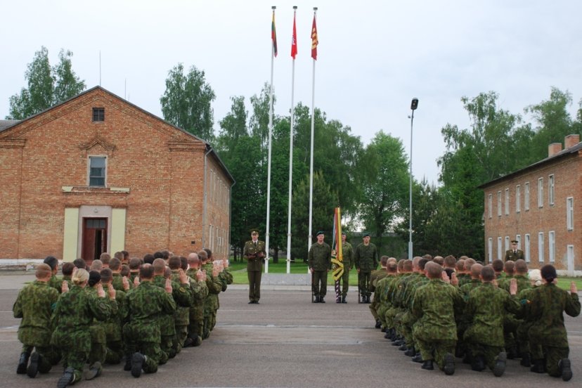 Mindaugo batalionas minėjo kovinės vėliavos įteikimo 15-ąsias metines