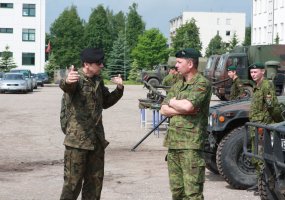 ES kovinės grupės vadas brg. gen. S. Wojciechowskis tęsia vizitą Lietuvoje: lankėsi brigadoje... - 3