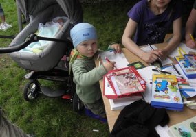Obelių muziejui perduoti Lietuvos ir Afganistano vaikų piešiniai  - 1