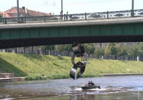 Perkėlų kuopos kariai padės po Vilniaus tiltais pakabinti skulptūras - 4