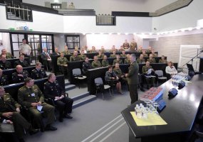 Lietuvos kariuomenės vadas pristatė savo veiklos gaires karinių vienetų vadams - 1