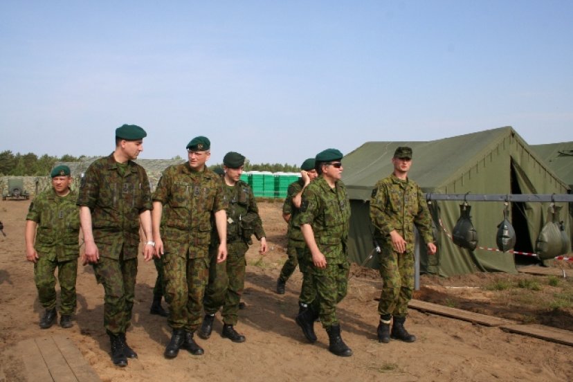 Gaižiūnų poligone - pirmasis pratybų  „Tvirtas skydas 2010