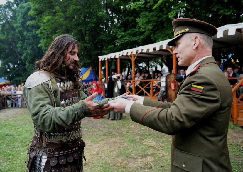 Riterių turnyro Trakuose prizas iškeliauja į Ukrainą 