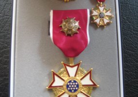 Lietuvos kariuomenės pulkininkas Romualdas Petkevičius apdovanotas JAV ordinu „Už nuopelnus“ - 4