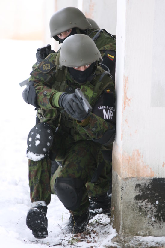 Lietuvos karo policija perėmė Lietuvos specialiosios misijos Afganistane vadovo apsaugą