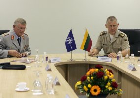 Lietuvoje lankėsi NATO Jungtinės pajėgų vadavietės vadas generolas Egonas Rammsas - 1