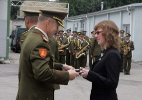 Apdovanoti iš misijos Afganistane sugrįžę Nacionalinio paramos elemento kariai - 1