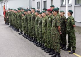 Apdovanoti iš misijos Afganistane sugrįžę Nacionalinio paramos elemento kariai - 3
