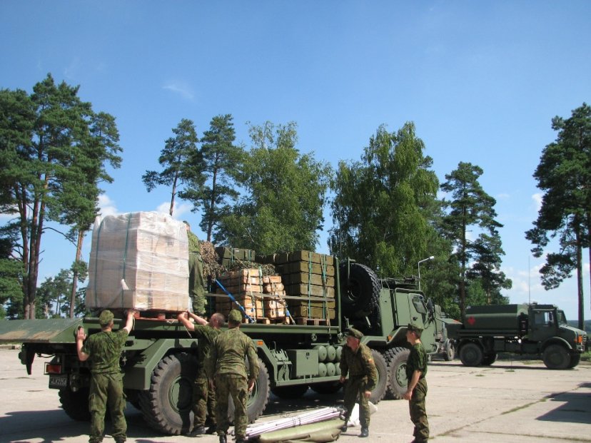 Vaidoto batalione rengiamos vertinamosios lauko taktinės pratybos „Rudens Lietus - 2010
