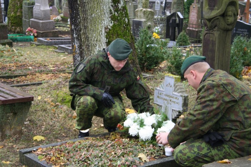 Birutės bataliono kariai pagerbė kovos brolių atminimą