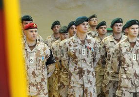 Sutikti ir apdovanoti misiją Afganistane baigę kariai  - 5