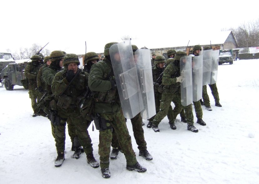 13th rotation of Lithuanian peacekeepers train for mission in Ghor province 