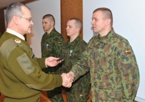  Jungtiniame štabe apdovanoti iš tarptautinių misijų grįžę Lietuvos kariai  - 2