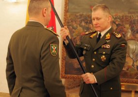 Lietuvos kariuomenės vyriausiasis puskarininkis - seržantas majoras A. Birbalas  - 1