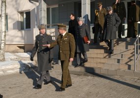 Suomijos kariuomenės vadas: „Valios ir noro gintis nesukursi ten, kur šios vertybės neegzistuoja“ - 2