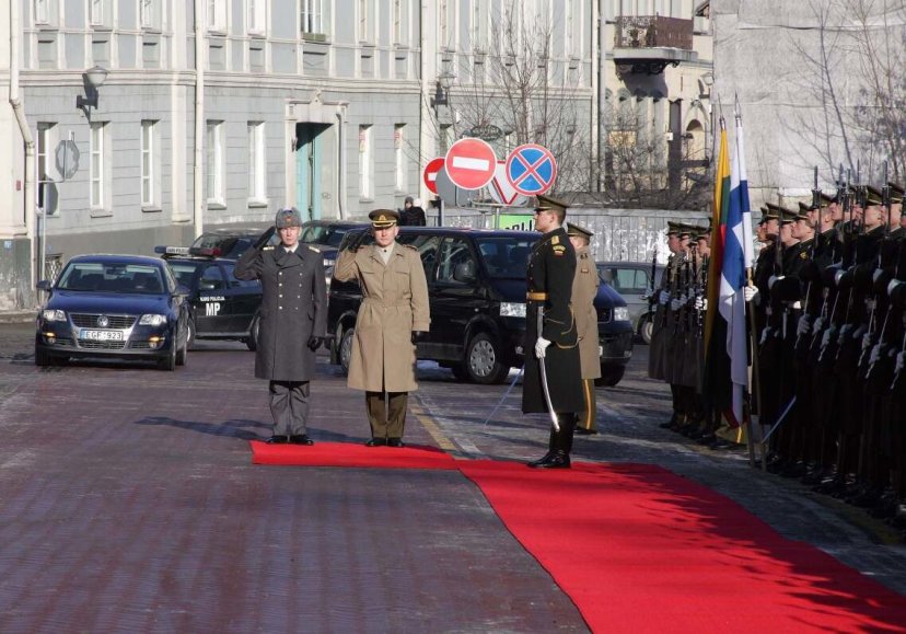 Finland’s Chief of Defence visit Lithuania 