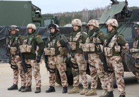 Panevėžyje - į misiją Afganistane išvykstančių Lietuvos karių išlydėtuvės - 3