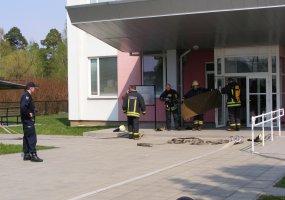 KASP Panevėžio rinktinės kariai mokėsi reaguoti į  gaisro pavojų  - 3
