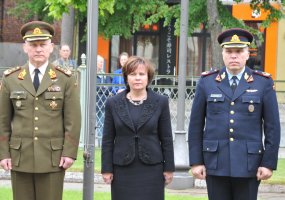 Naujasis Lietuvos karinių oro pajėgų vadas - brg. gen. E. Mažeikis  - 1