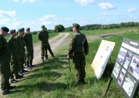  Sausumos pajėgos išlaiko perkėlų per vandens kliūtis pajėgumą - 1