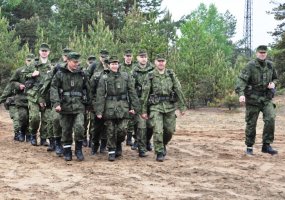 Kariai savanoriai po darbų dalyvavo kovinio rengimo pratybose - 1