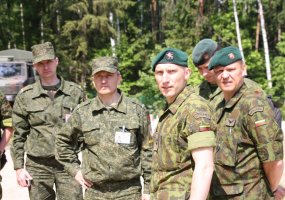 Lietuvos kariuomenės dalinius tikrina Baltarusijos ginkluotės inspektoriai (PAPILDYTA) - 1