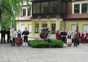 Gedulo ir vilties dieną kariai minėjo Lietuvoje ir Afganistane - 4