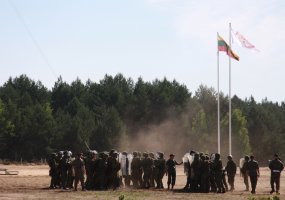 Lithuanian Chief of Defence Visits Amber Hope 2011 Participants - 2
