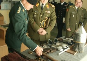 Lietuvos didžiojo kunigaikščio Gedimino štabo batalione lankėsi Danijos Karalystės kariuomenės vadas - 1
