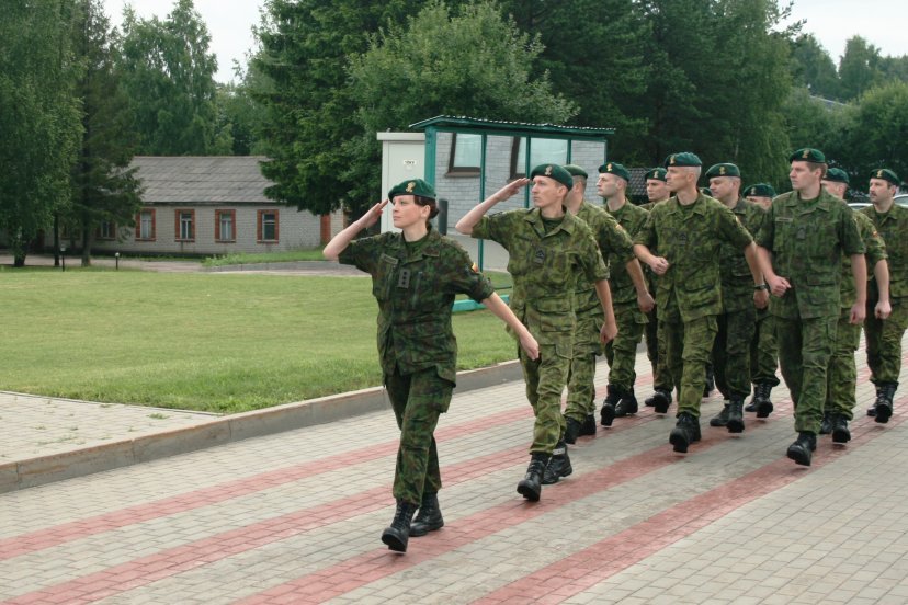 Lietuvos didžiojo kunigaikščio Gedimino štabo bataliono ryšių kuopai vadovaus mergina