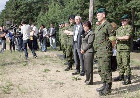Krašto apsaugos ministrė R. Juknevičienė: pirmas rezervo karių kvietimas pranoko visus lūkesčius - 4