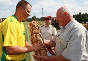 Savanorio Artūro Sakalausko futbolo turnyro nugalėjai – Vyčio rinktinės savanoriai - 5