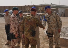 Provincijos atkūrimo grupės stovykloje lankėsi ISAF Vakarų regioninės vadavietės vadas - 2