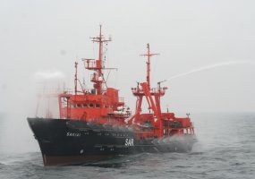 Karinių jūrų pajėgų taršos likvidavimo laivas „Šakiai“ dalyvauja tarptautinėse pratybose „BALEX... - 2