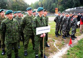 Prasidėjo trečiosios Lietuvos kariuomenės ir policijos sporto žaidynės  - 1