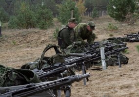 Vaidoto bataliono kariai treniravosi užtikrinti lydimų krovinių saugumą - 6