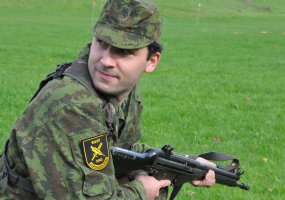 Savaitgalį Pabradės poligone vyko jungtinis karių savanorių ir žurnalistų žygis  - 1